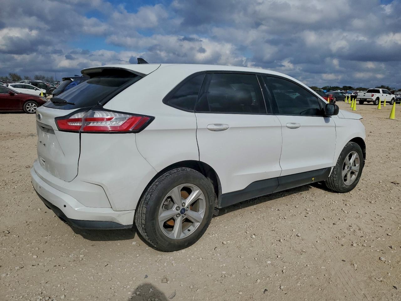 Ford Edge Se Image 8