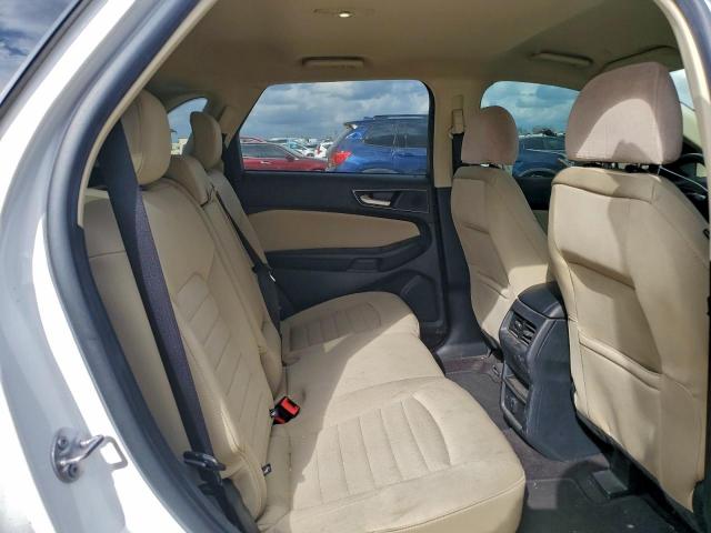 Ford Edge Se Image 4