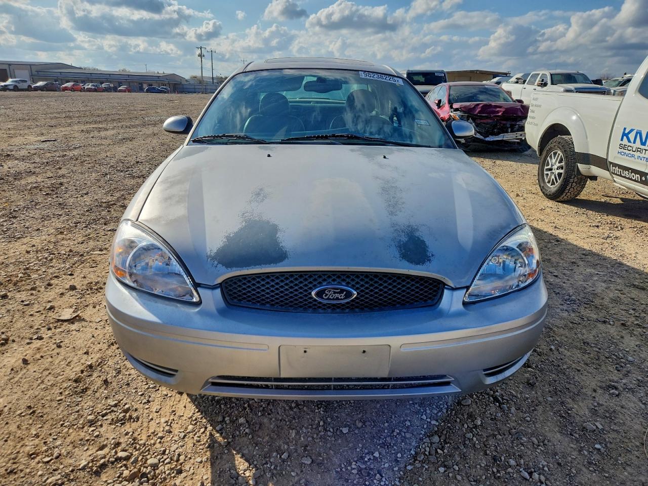 Ford Taurus Sel Image 4