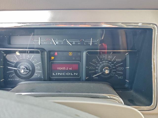 Lincoln Navigator L Image 3
