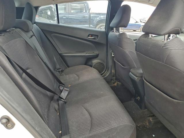 Toyota Prius Image 11