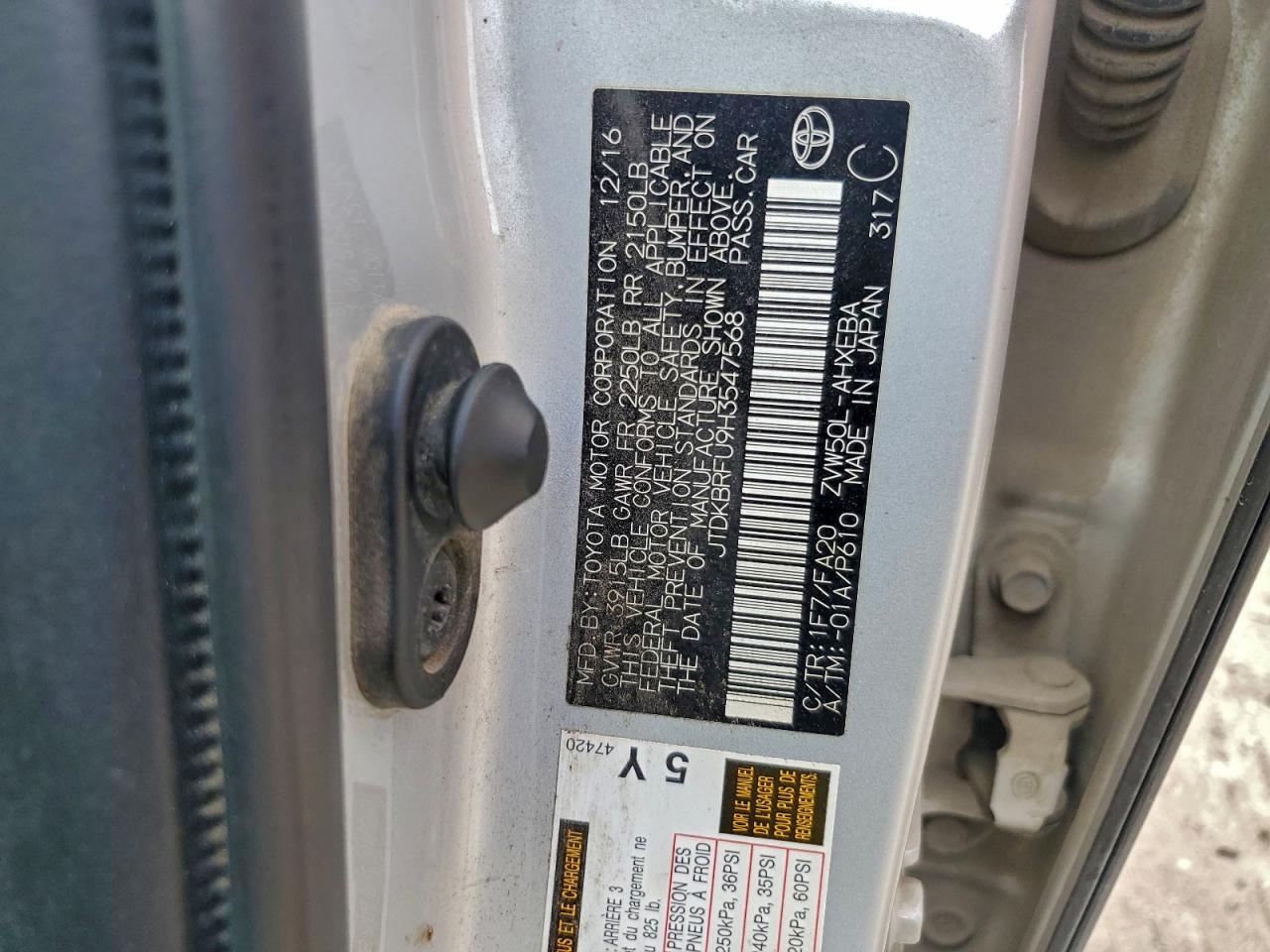 Toyota Prius Image 6