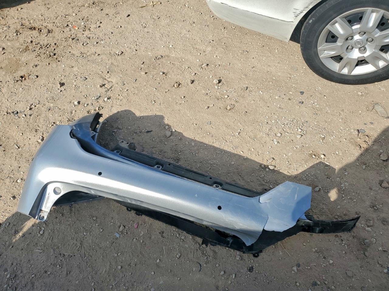 Toyota Prius Le Image 10