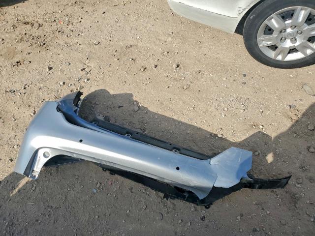 Toyota Prius Le Image 10