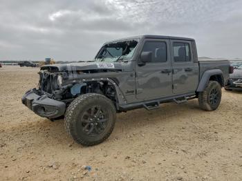  Salvage Jeep Gladiator