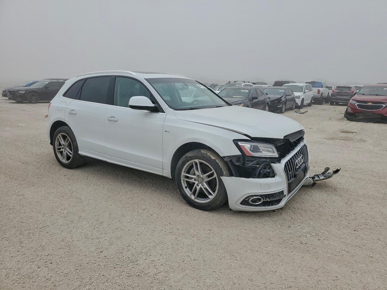 Audi Q5 Premium Plus Image 9