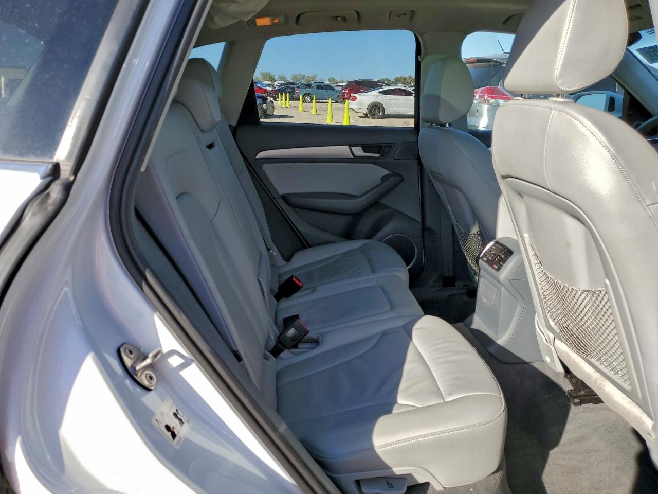 Audi Q5 Premium Plus Image 4