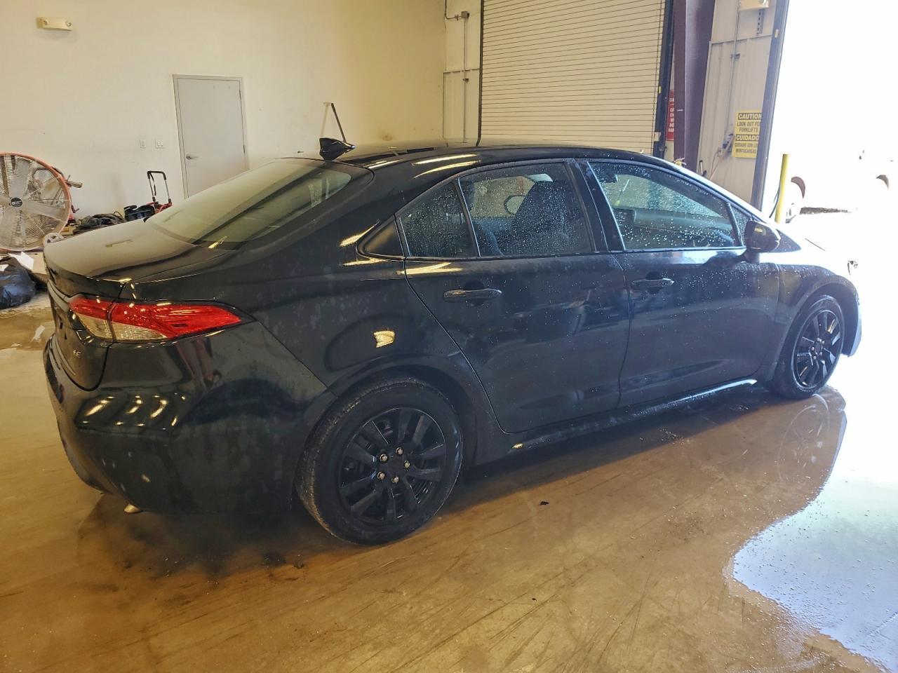 Toyota Corolla Le Image 2