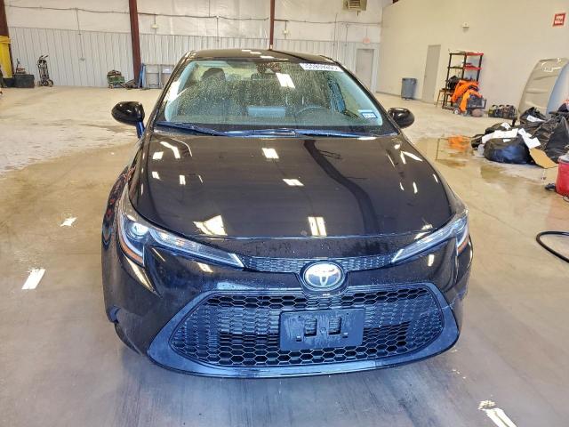 Toyota Corolla Le Image 12