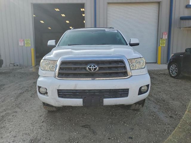 Toyota Sequoia Sr5 Image 6