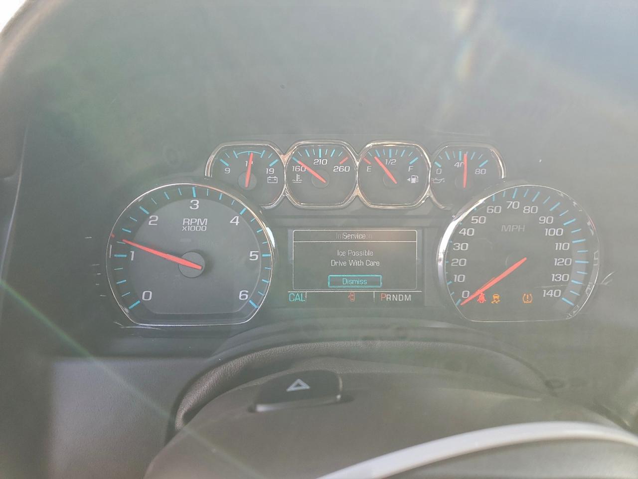 Chevrolet Suburban C1500 Ltz Image 6