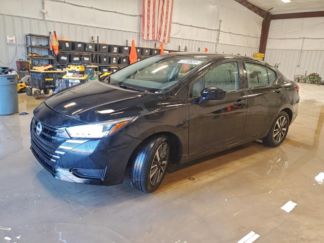 Nissan Versa Sv Image 1