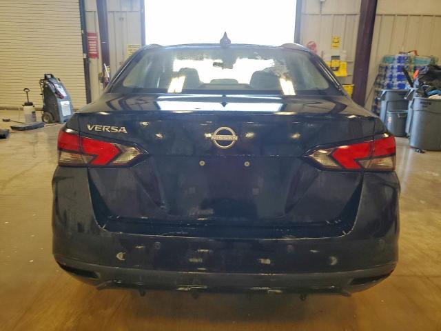 Nissan Versa Sv Image 12