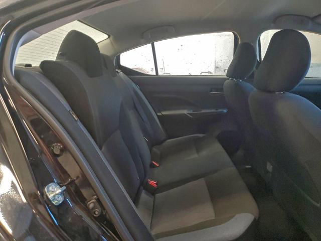 Nissan Versa Sv Image 11