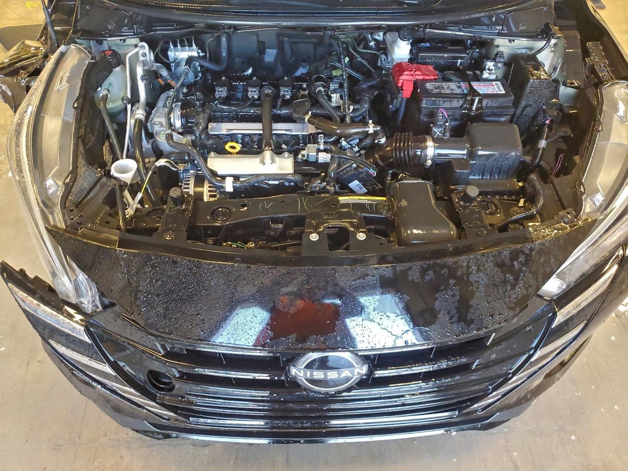 Nissan Versa Sv Image 8