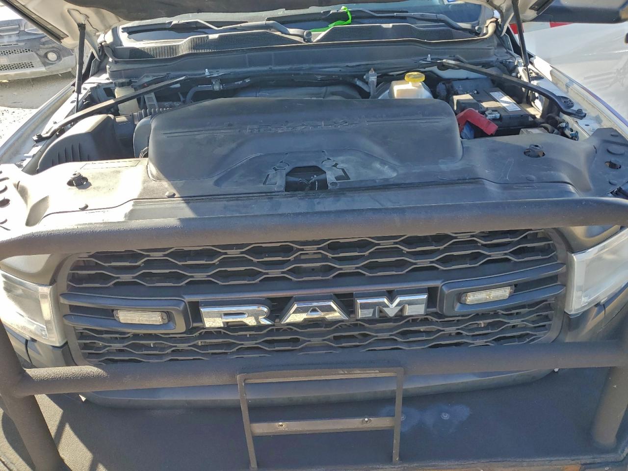 Ram 2500 Tradesman Image 10