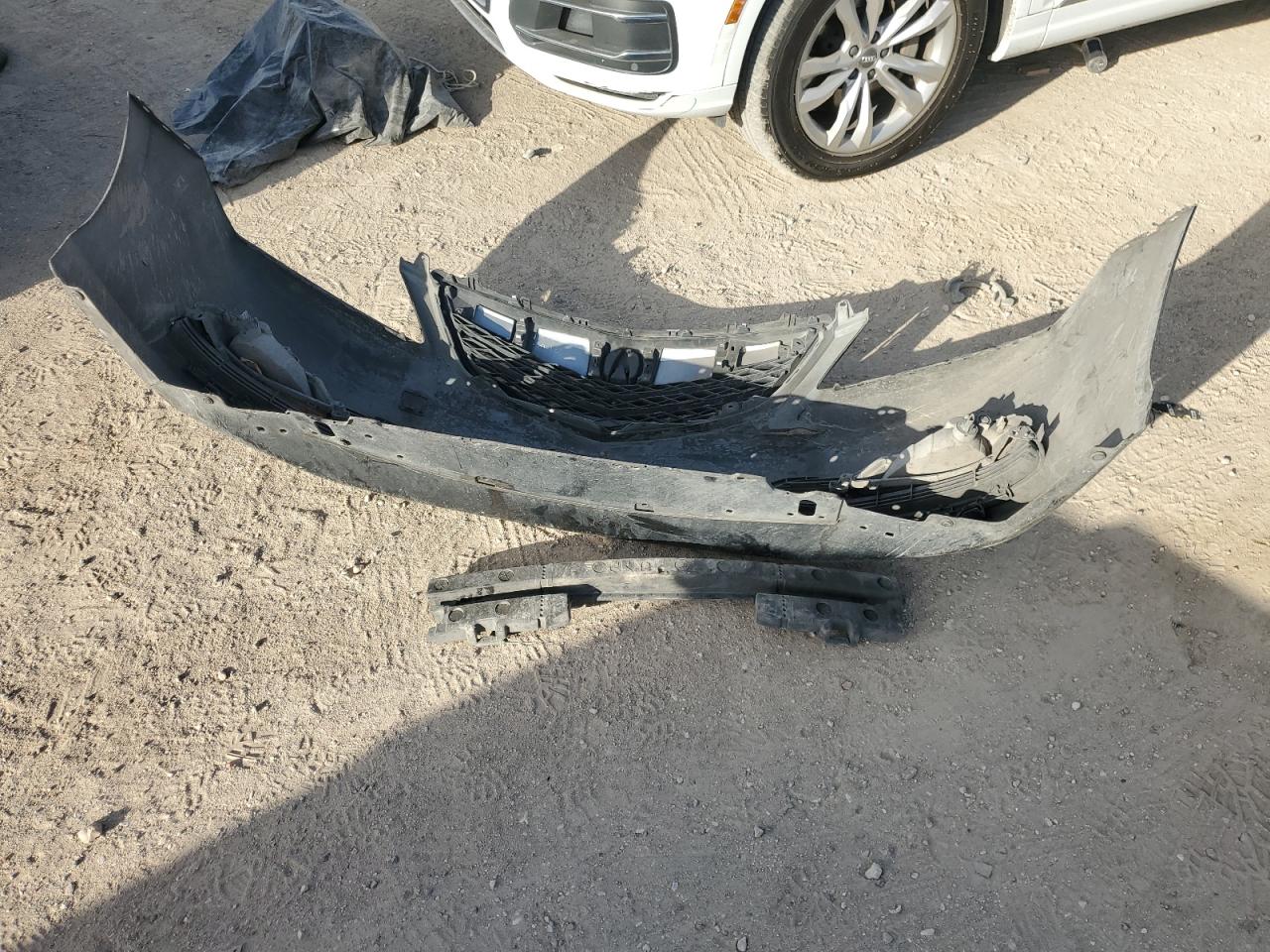 Acura RLX Tech Image 2