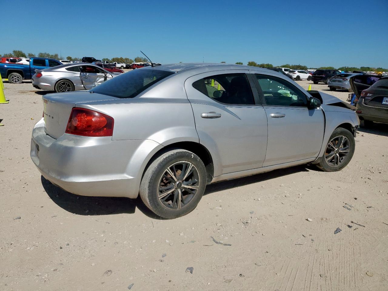 Dodge Avenger Express Image 11