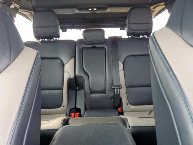 Ford Bronco Base Image 4