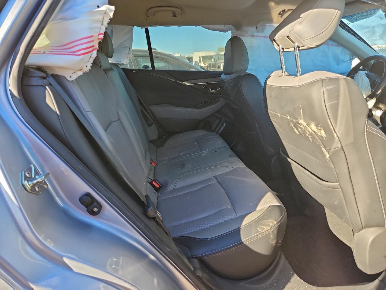 Subaru Outback Limited Image 14