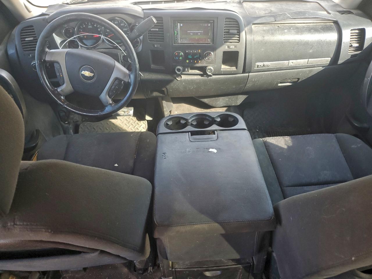 Chevrolet Silverado C1500 Lt Image 7