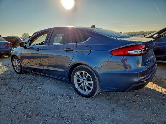 Ford Fusion Se Image 3