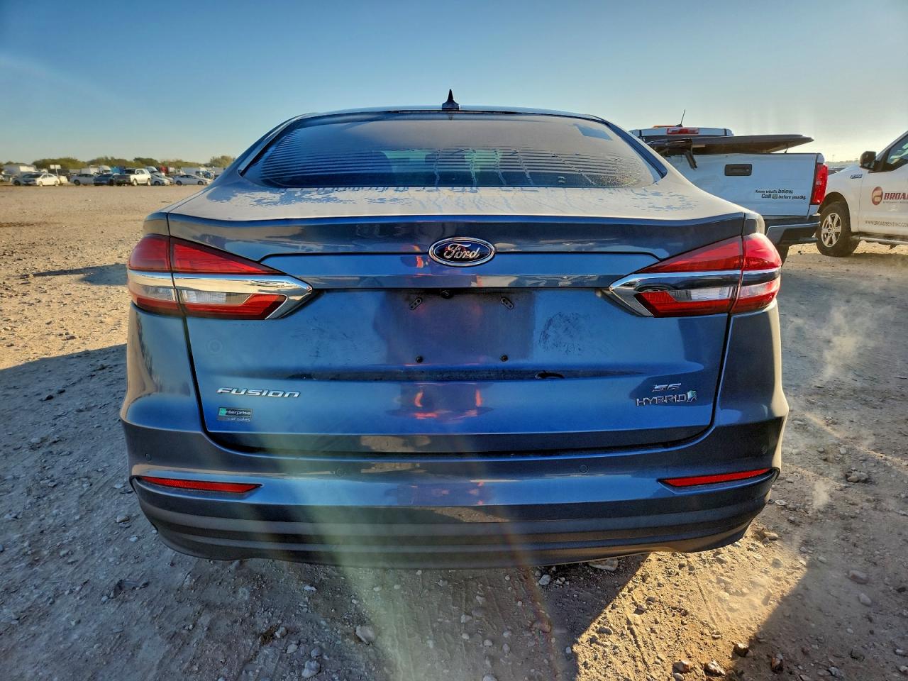 Ford Fusion Se Image 12