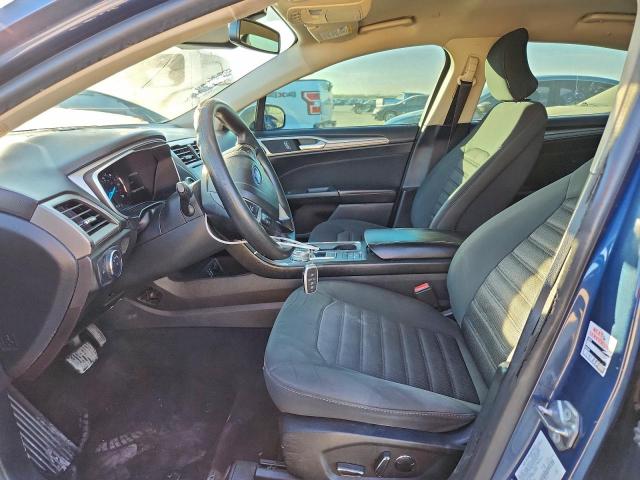 Ford Fusion Se Image 6