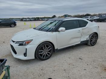  Salvage Toyota Scion