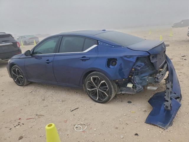 Nissan Altima Sr Image 4