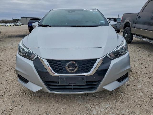 Nissan Versa Sv Image 7