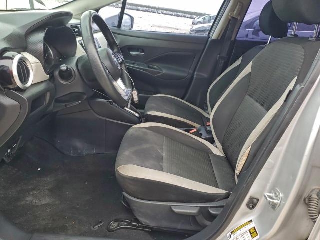 Nissan Versa Sv Image 12