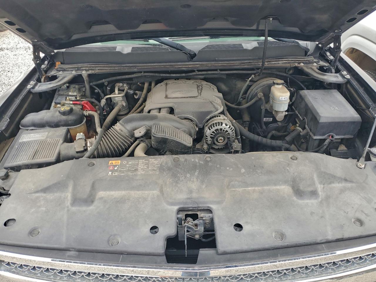 Chevrolet Silverado C1500 Lt Image 8