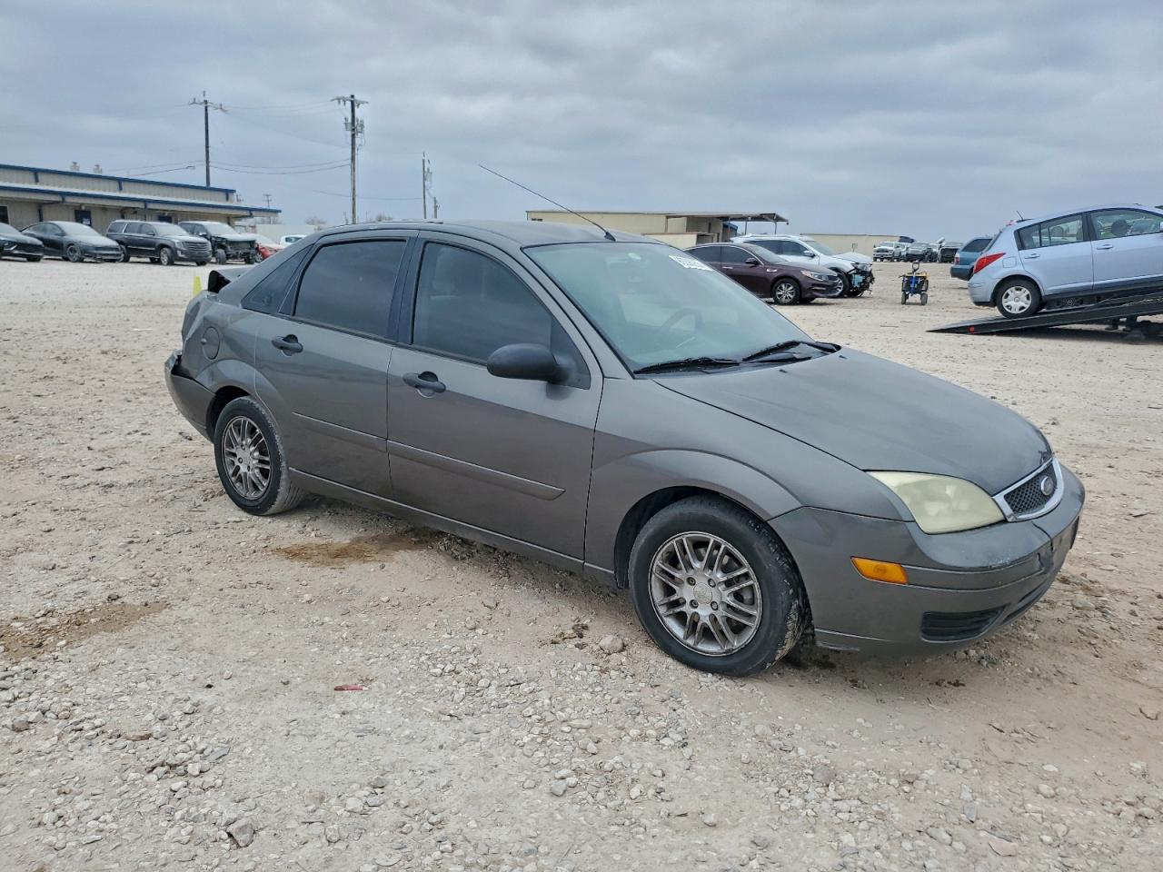 Ford Focus Zx4 Image 6