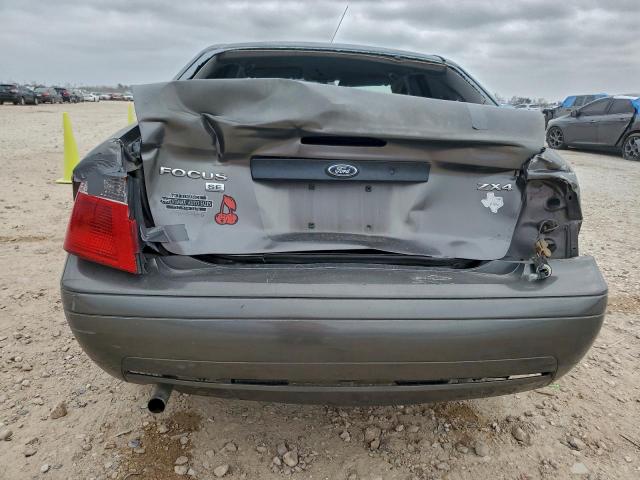 Ford Focus Zx4 Image 7