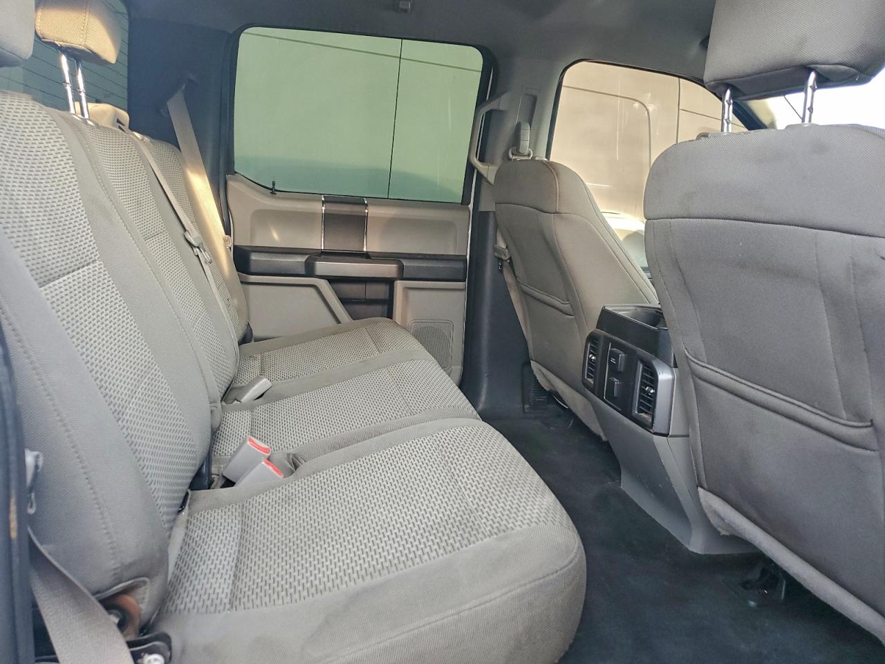 Ford F-250 Super Duty Image 5