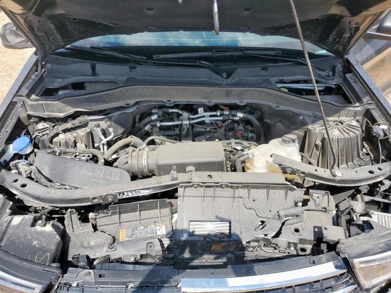 Ford Explorer Xlt Image 6