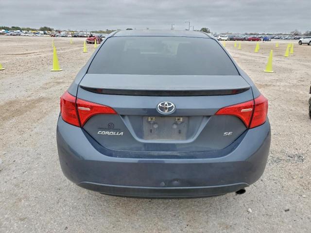 Toyota Corolla L Image 7