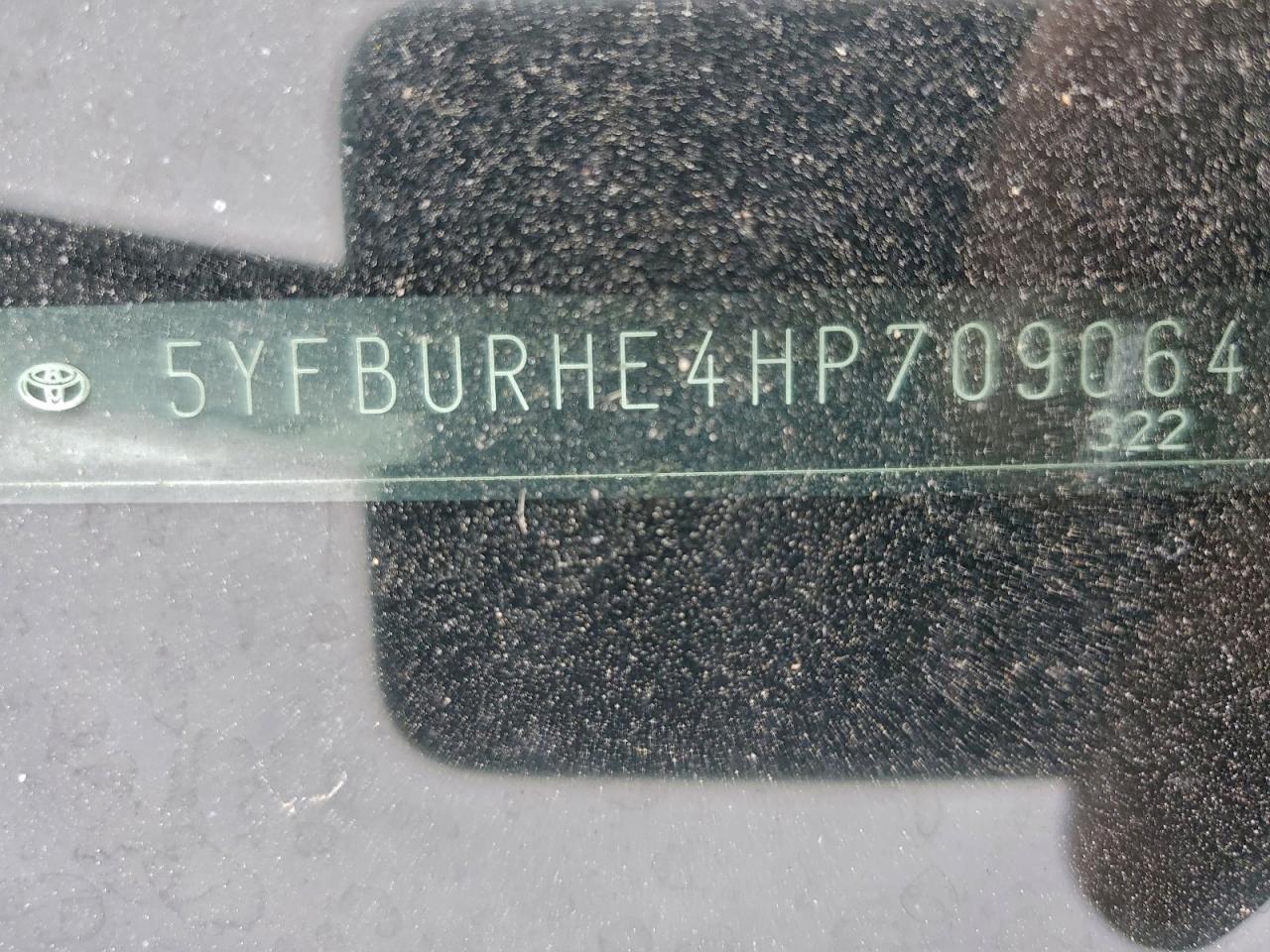 Toyota Corolla L Image 8