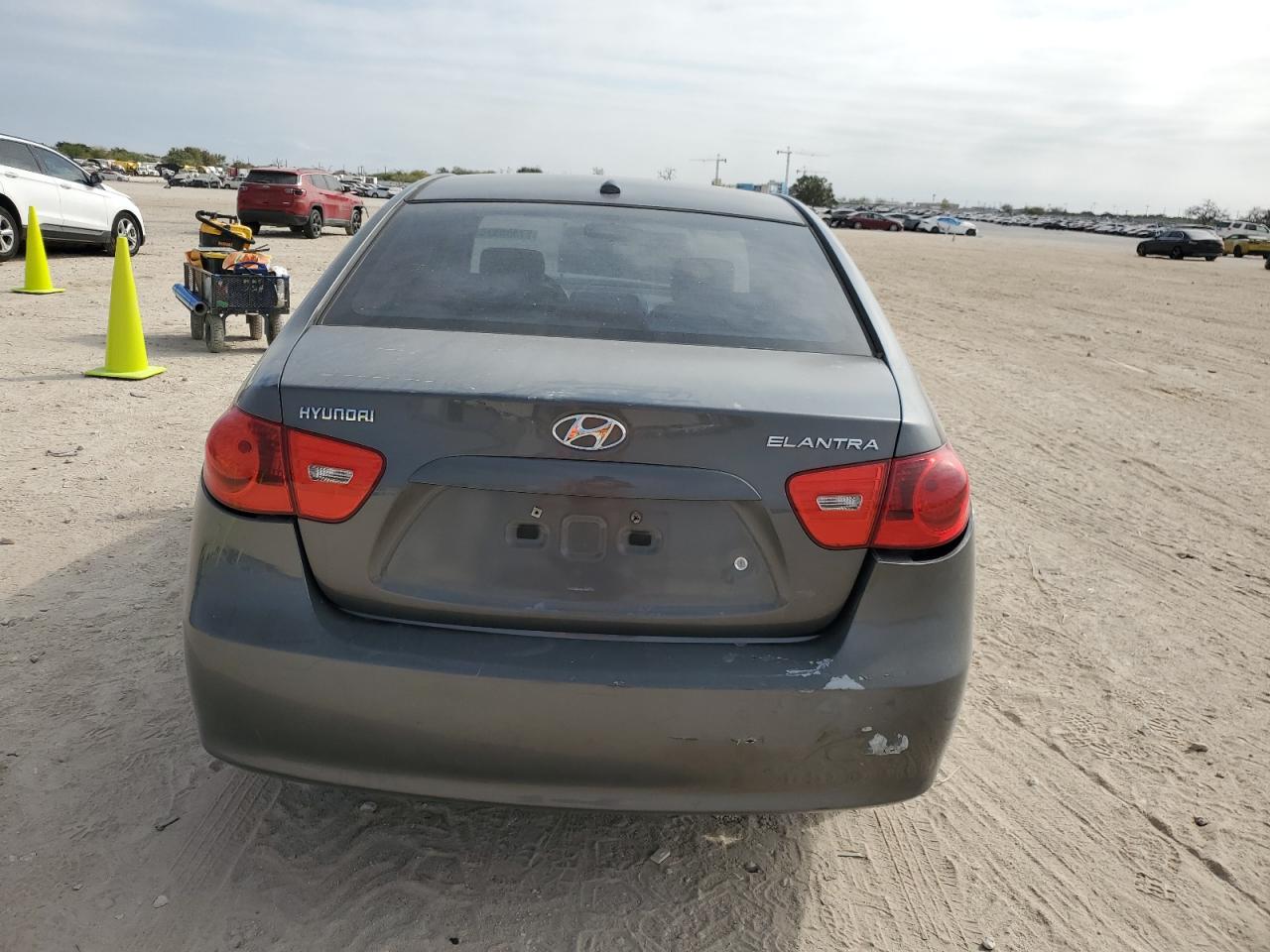 Hyundai ELANTRA Gls Image 7