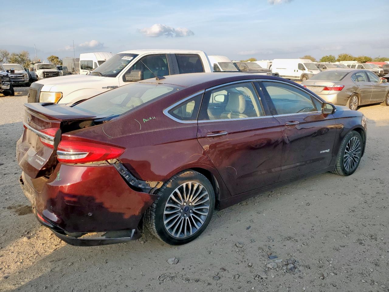 Ford Fusion Titanium Hev Image 6