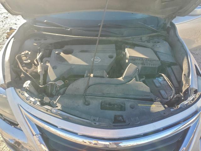 Nissan Altima 2.5 Image 4