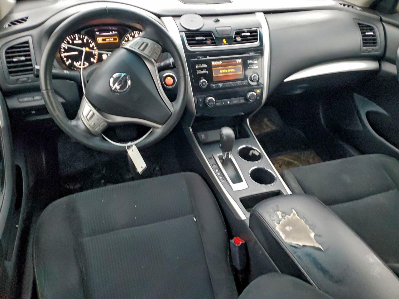 Nissan Altima 2.5 Image 10
