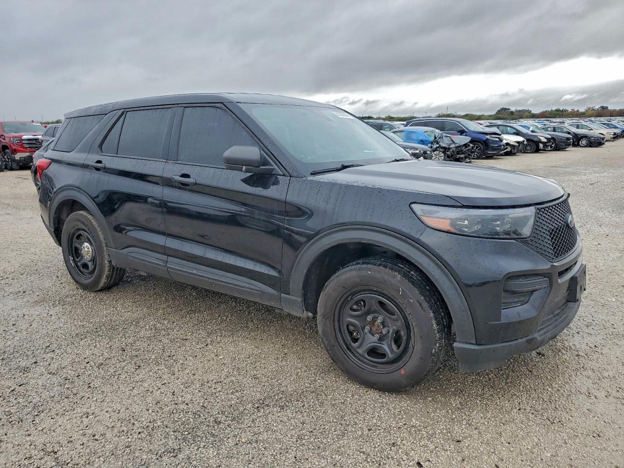 Ford Explorer Police Interceptor Image 9