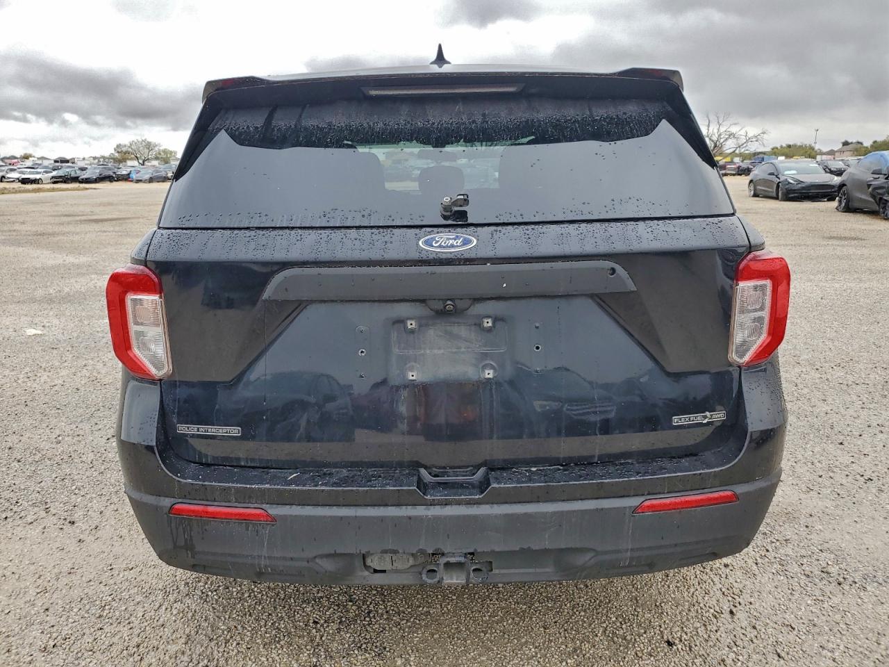 Ford Explorer Police Interceptor Image 7