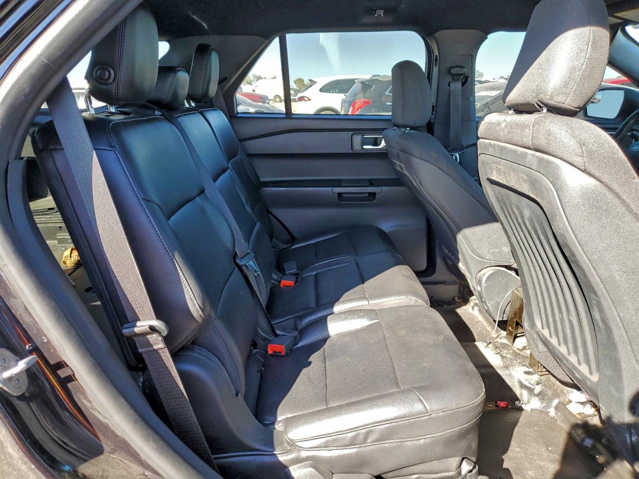 Ford Explorer Police Interceptor Image 3