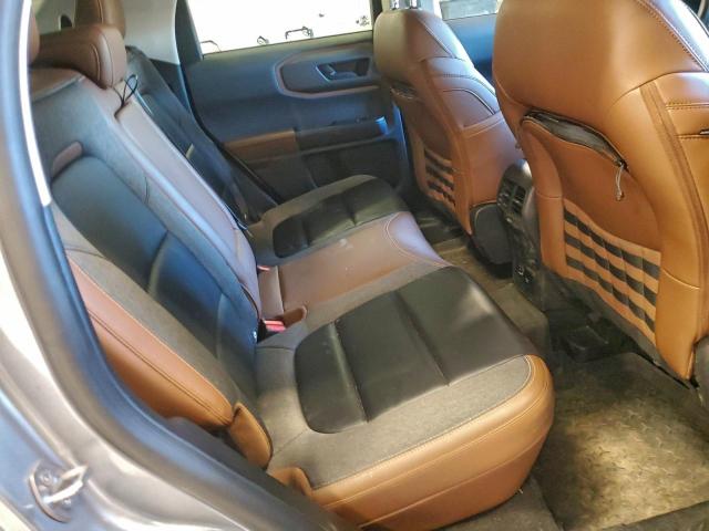 Ford Bronco Outer Banks Image 12