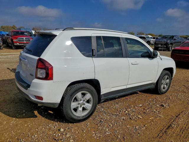 Jeep Compass Latitude Image 9