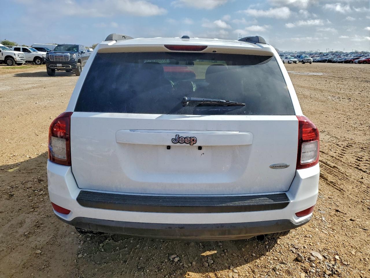 Jeep Compass Latitude Image 5
