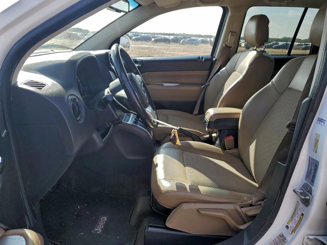 Jeep Compass Latitude Image 6